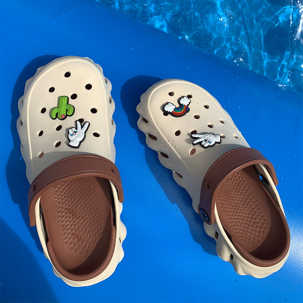 2303 Detachable Cloud Clogs