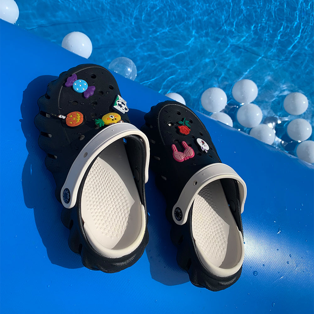 2303 Detachable Cloud Clogs