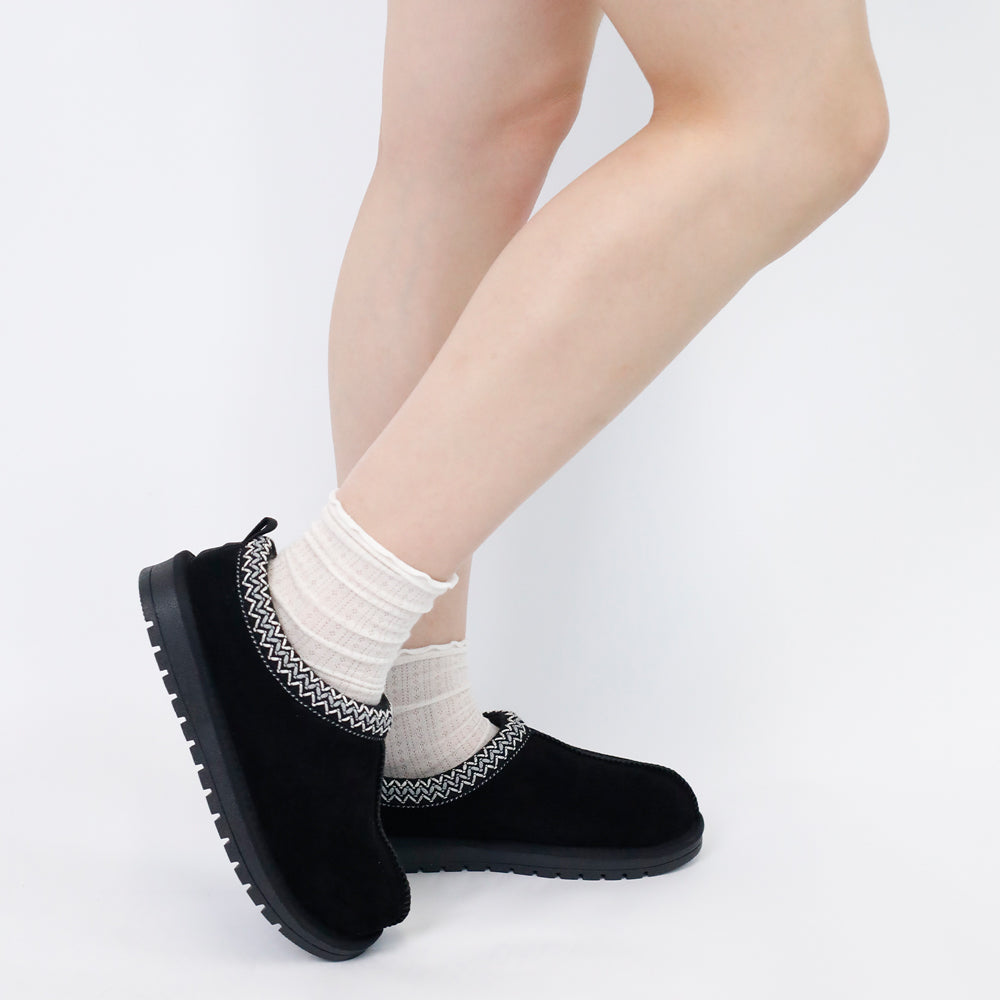 2409 Suede Braided Fluffy Slip-on Slipper Shoes