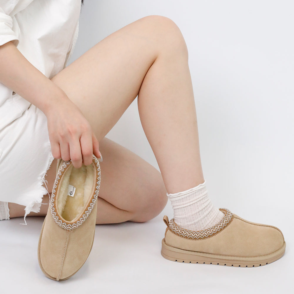 2409 Suede Braided Fluffy Slip-on Slipper Shoes