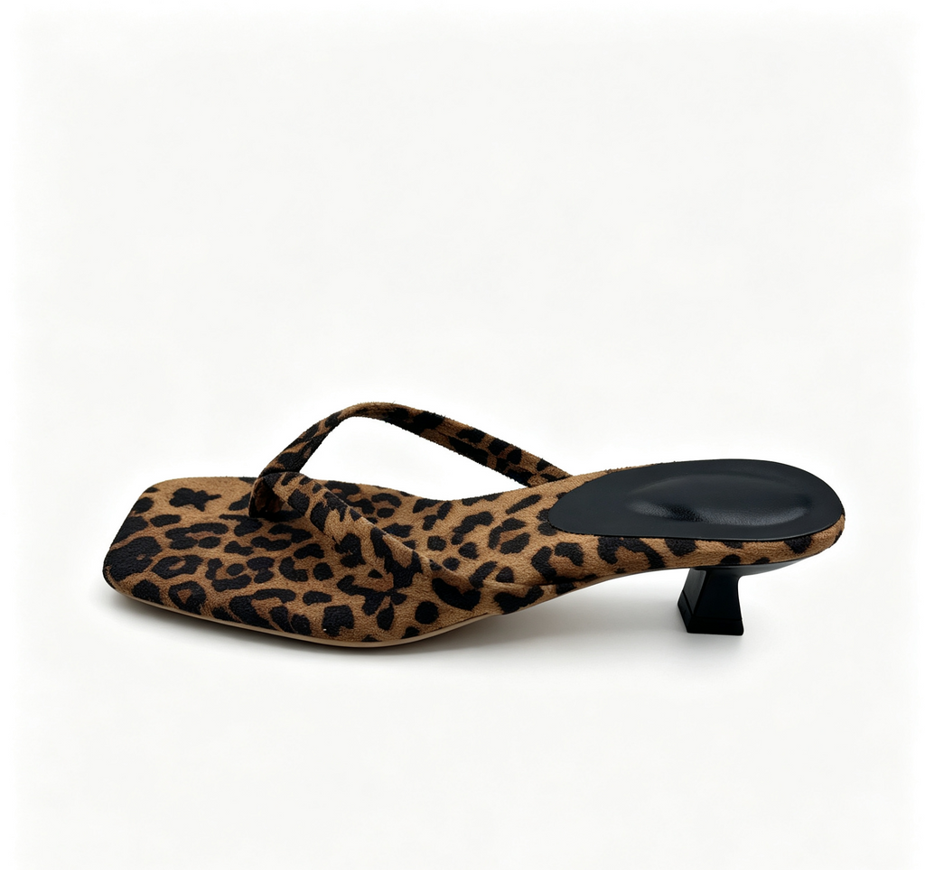 6201 Kitten Flip Flops